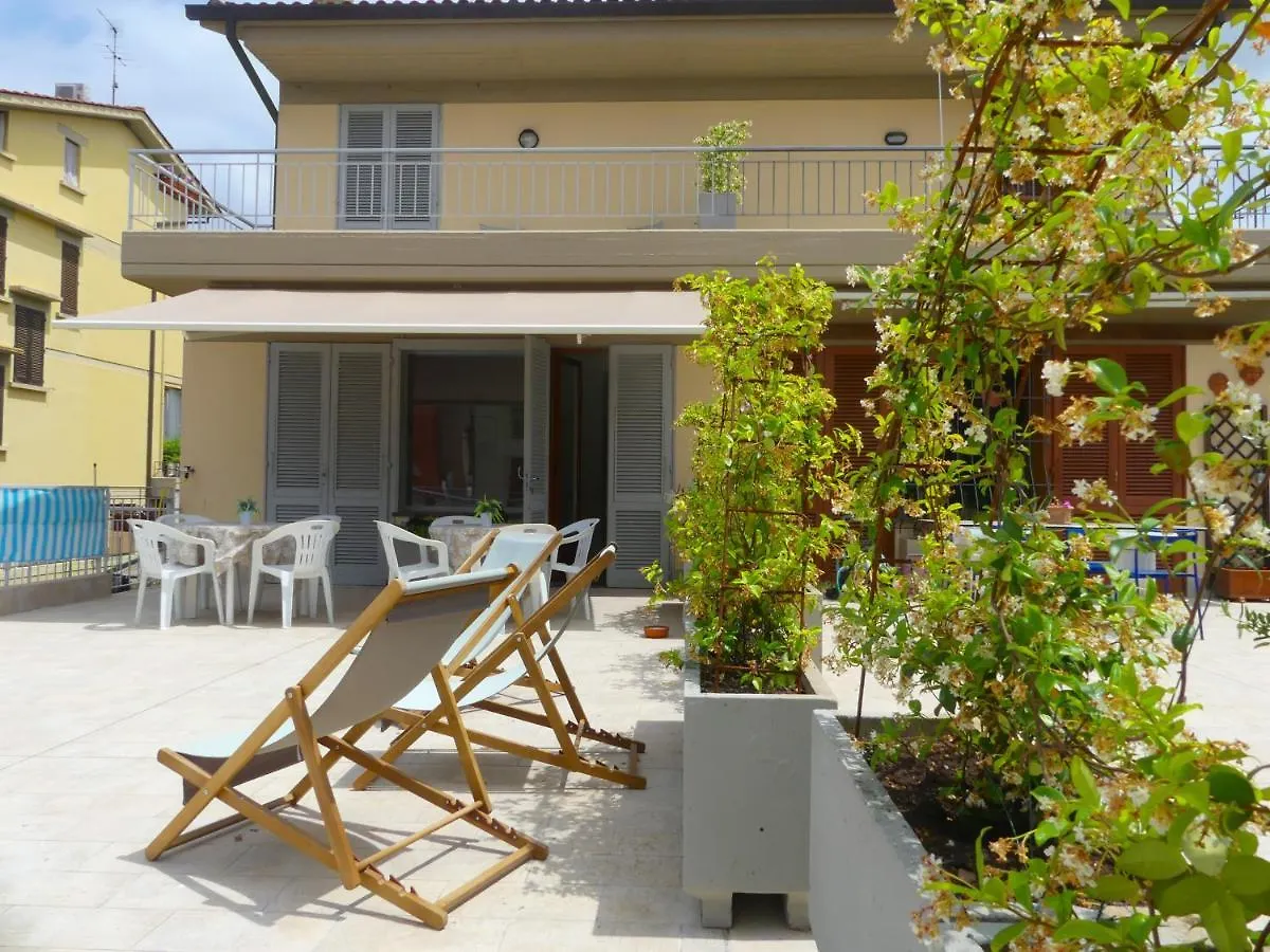 Bed & Breakfast Il Fiore Di Monnalisa Vinci