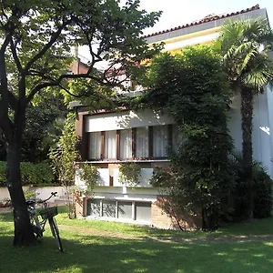 bb-castellani.hotelinveneto.com/